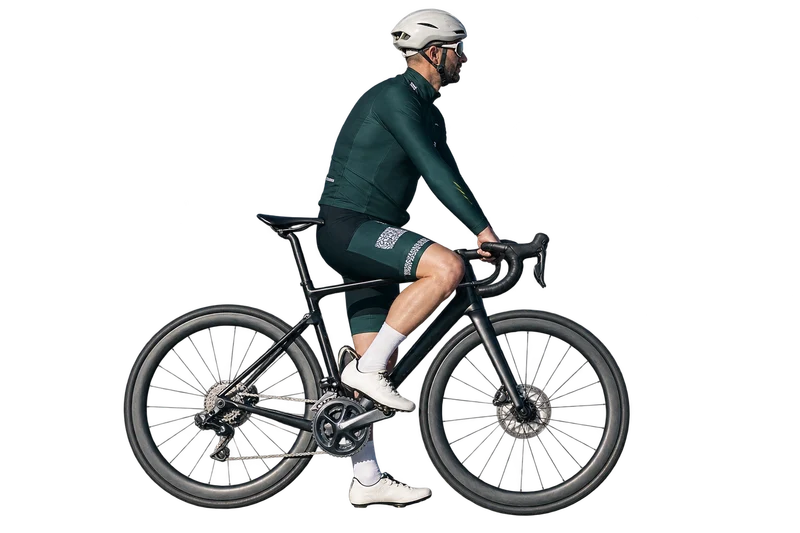 Ciclista com sua bicicleta de estrada, recortado da fotografia de Tuvalum